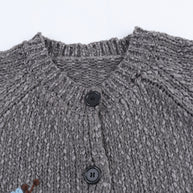 Damen Strickjacke mit floralem Stickmuster und Knopfverschluss WW