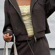 Damen sportliches Cropped Hoodie und Shorts Set WW