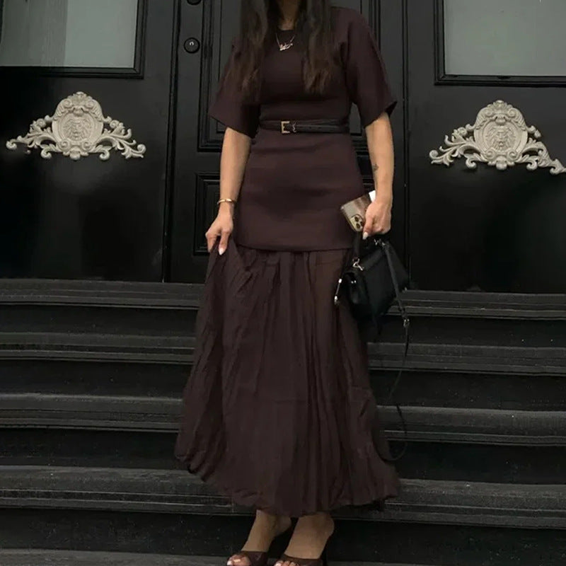 Damen Elegantes Maxikleid mit figurbetontem Oberteil und voluminösem Rock WW