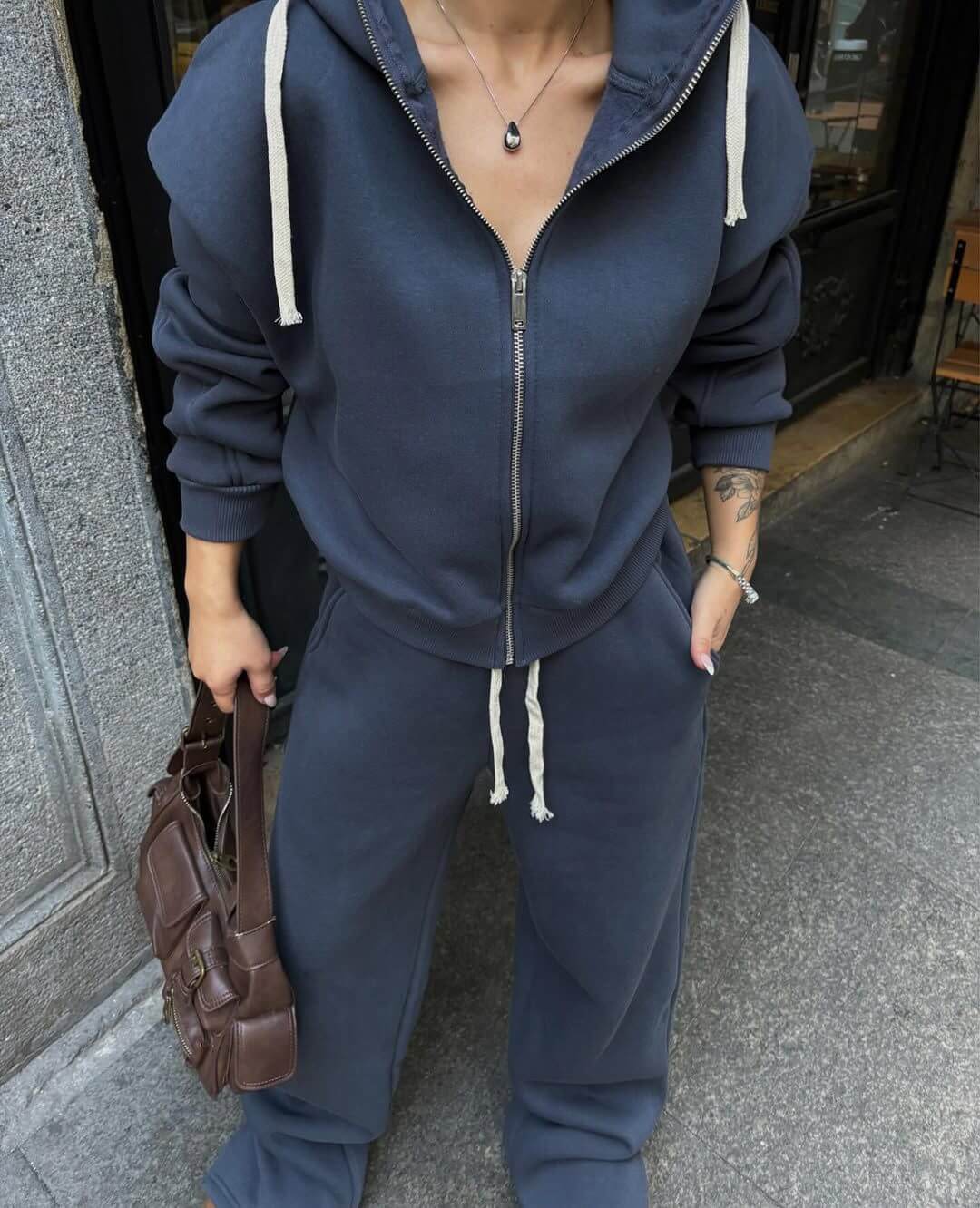 Damen sportlicher Fleece-Hoodie und lässige Jogginghose Set WW