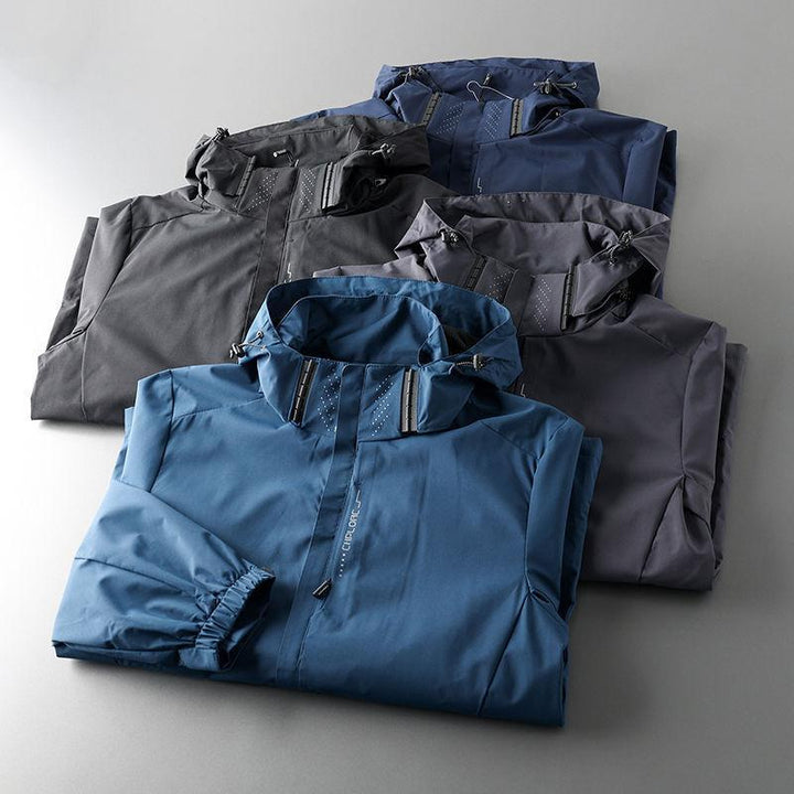Unisex-Jacke mit Kapuze aus wasserabweisendem Material