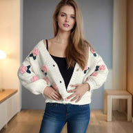 Damen Strickjacke mit floralen Applikationen und knöpfbarem Design WW
