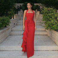 Damen Abendkleid mit asymmetrischem Rüschendesign und verführerischen Halterneck W&W