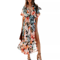 Damen Maxikleid mit fließendem Schnitt und floralem Design WW