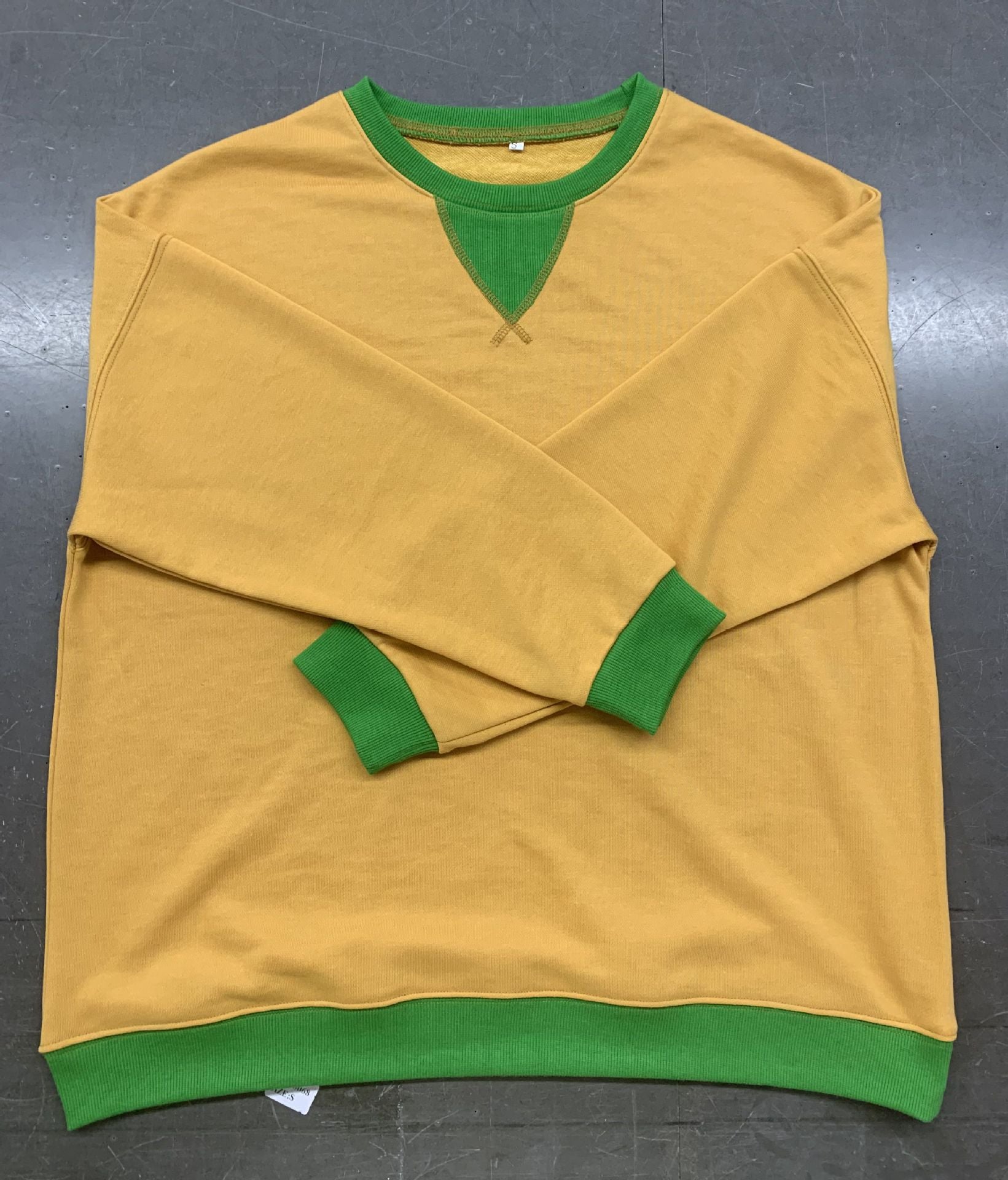Damen lässiges Sweatshirt mit V-Ausschnitt und Kontrastbündchen WW