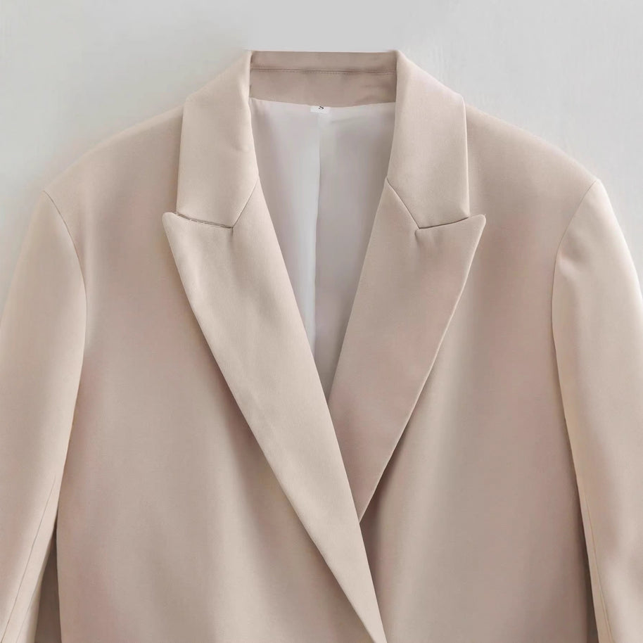 Damen stilvolle Blazerjacke mit doppelter Knopfleiste und breiten Revers WW