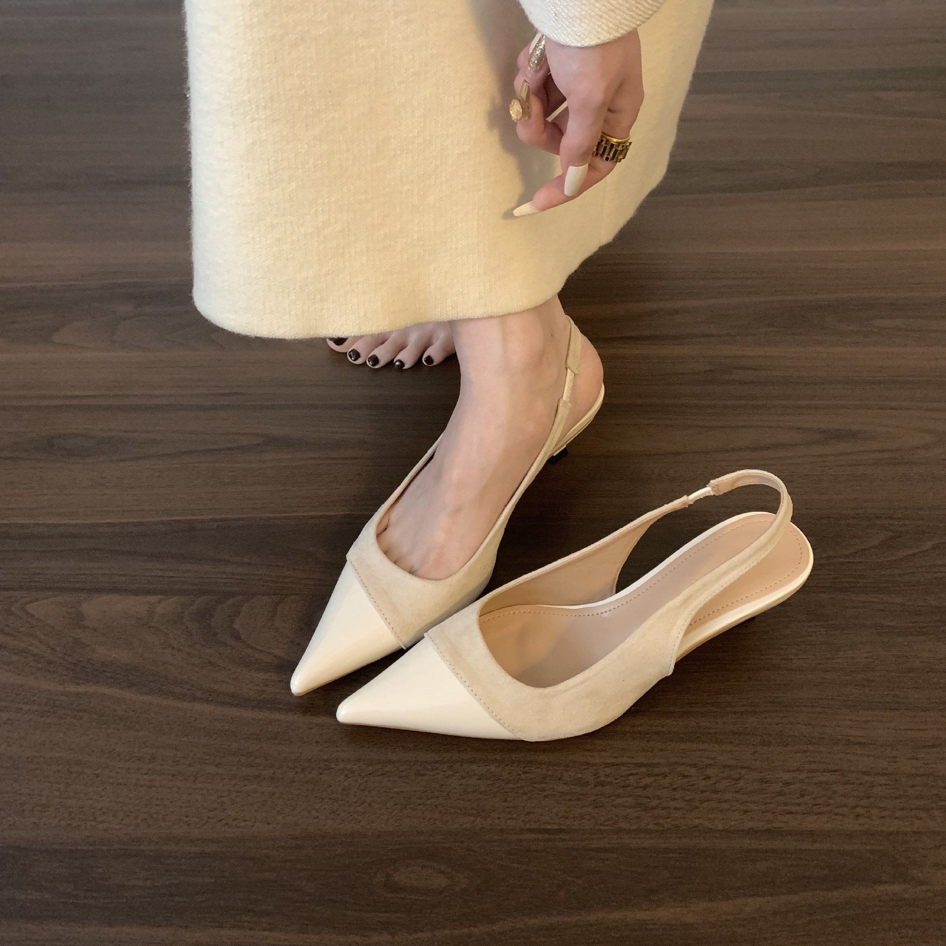 Damen Slingback Pumps mit eleganter Kantenverarbeitung und spitzem Fußbett WW