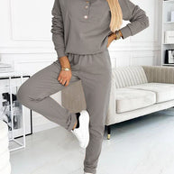 Damen Casual Jumpsuit mit asymmetrischem Ausschnitt und Knopfdetails