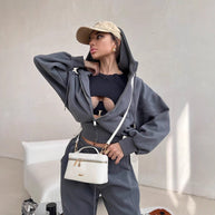 Damen sportliches Cropped-Set mit Reißverschluss und bequemen weiten Hosen WW