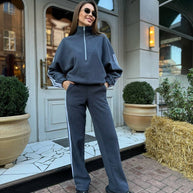 Damen Sportlicher Freizeitanzug mit hohem Kragen WW