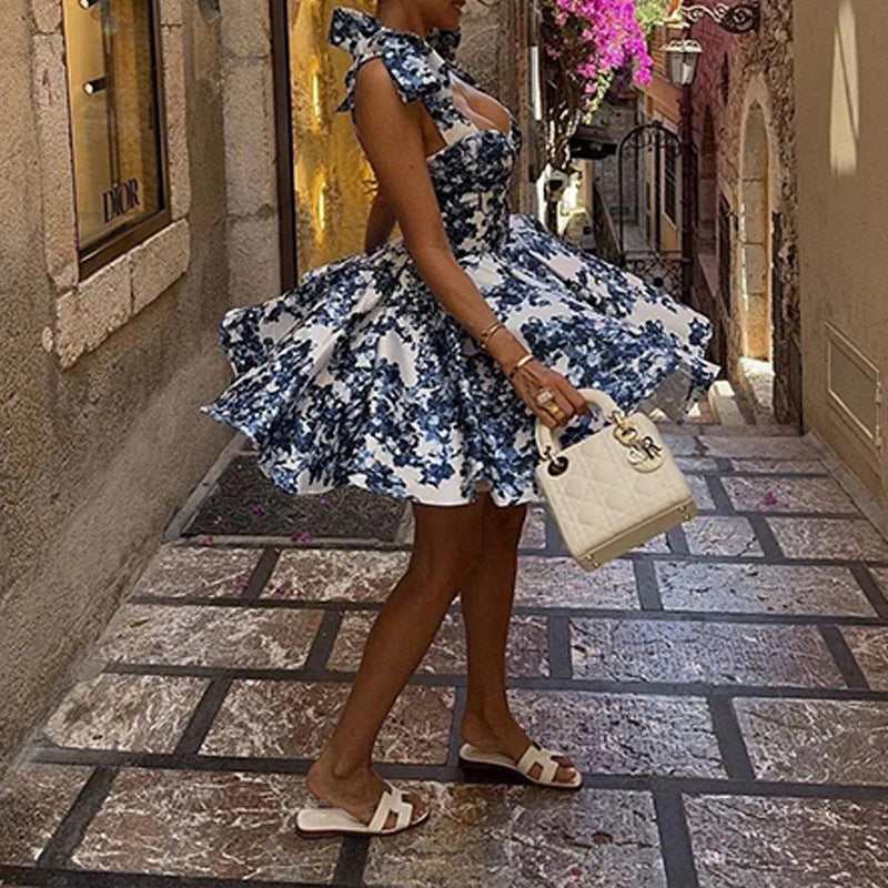 Damen Mini Kleid mit strukturiertem Blumenmuster und Schleifen-Trägern W&W Mode