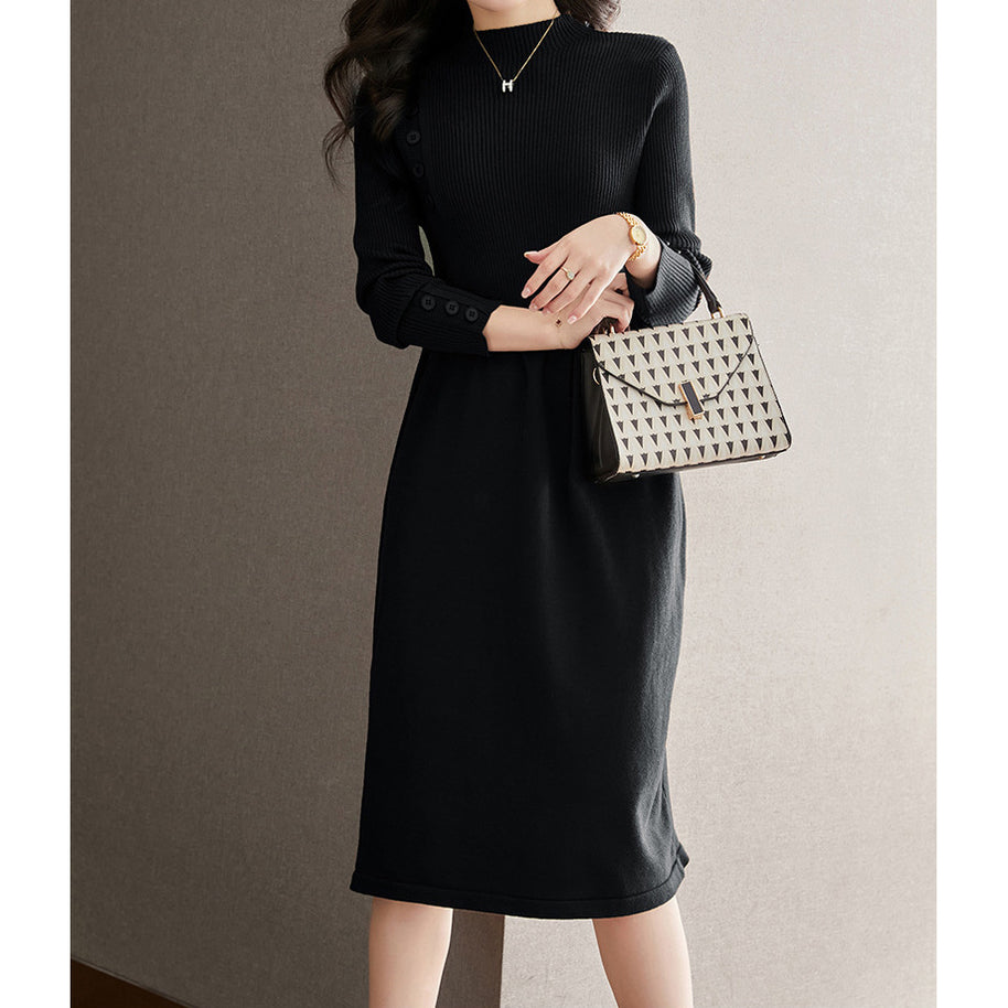 Damen Strickkleid mit eleganten Knopfdetails und Rundhalsausschnitt WW