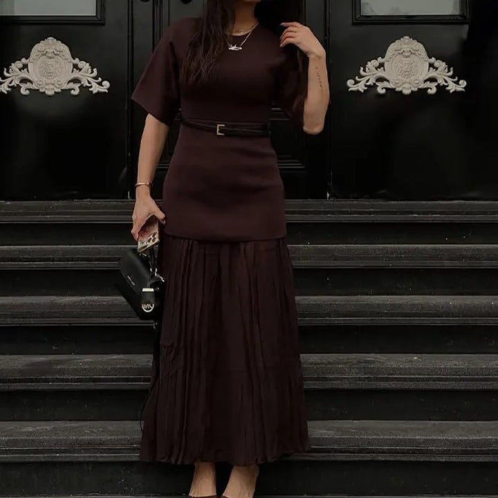 Damen Elegantes Maxikleid mit figurbetontem Oberteil und voluminösem Rock W&W Mode
