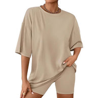 Damen Relaxed Fit Oversized T-Shirt und Biker-Shorts-Set WW
