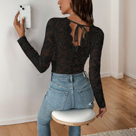 Damen Spitzenbody mit tiefem V-Ausschnitt und langen Ärmeln WW