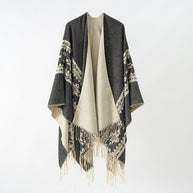Damen eleganter Strickponcho mit kunstvollen Fransen und floralen Akzenten WW