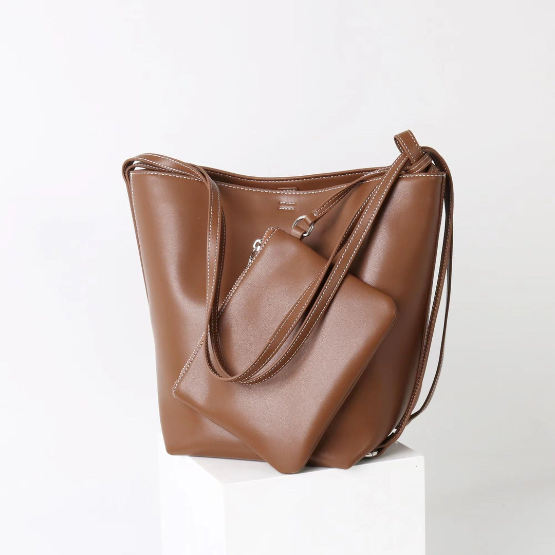W&W Mode | Stilvolle Robuste Braune Geprägte Brusttasche