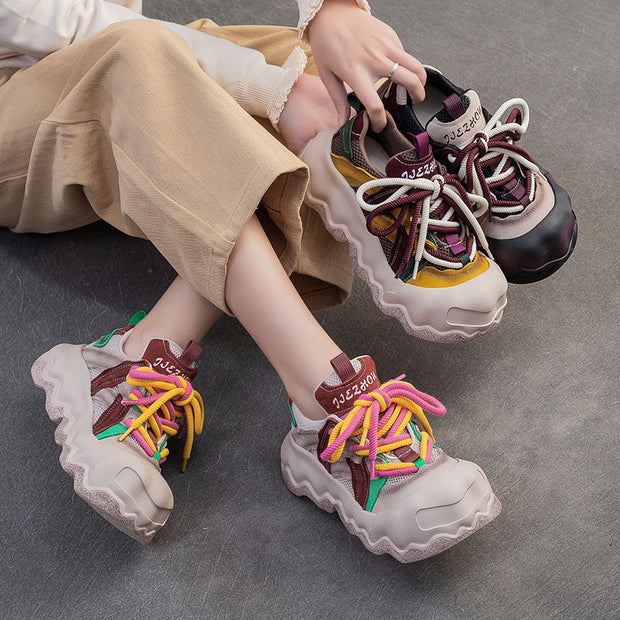 Damen Sportliche Sneakers mit dämpfender Sohle und innovativem Design WW