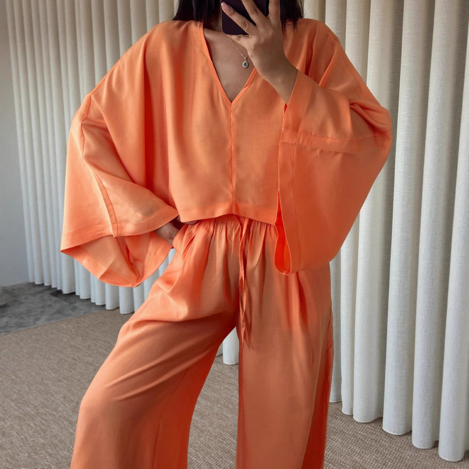 Damen Set aus luftiger Bluse und weitem Hosenanzug WW