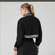 Damen sportliche Bomberjacke im modernen Design WW