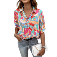 Damen farbenfrohe Bluse mit geometrischem Muster und modischer Knopfleiste WW