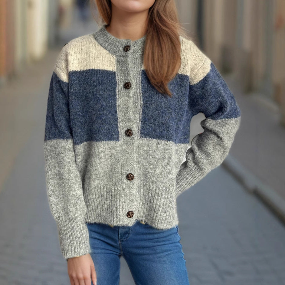 Damen Strickjacke mit knöpfbarem Design und modernen Farbschnitten WW