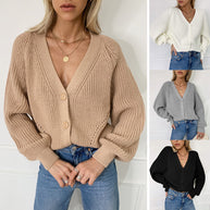 Damen Strickjacke mit oversized Schnitt und Knopfdetails WW