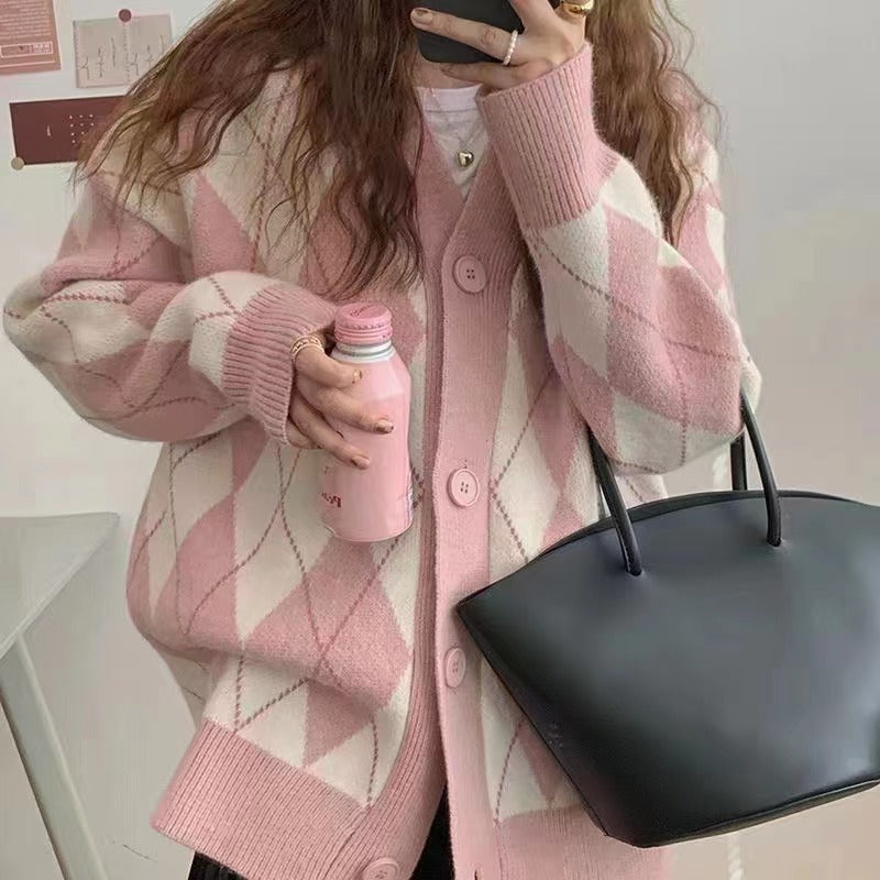 Damen Strickjacke mit Rauten-Design und knöpfen WW