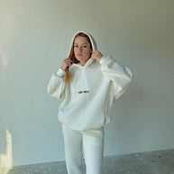 Damen bequemer Hoodie mit weitem Schnitt und praktischen Kängurutaschen WW