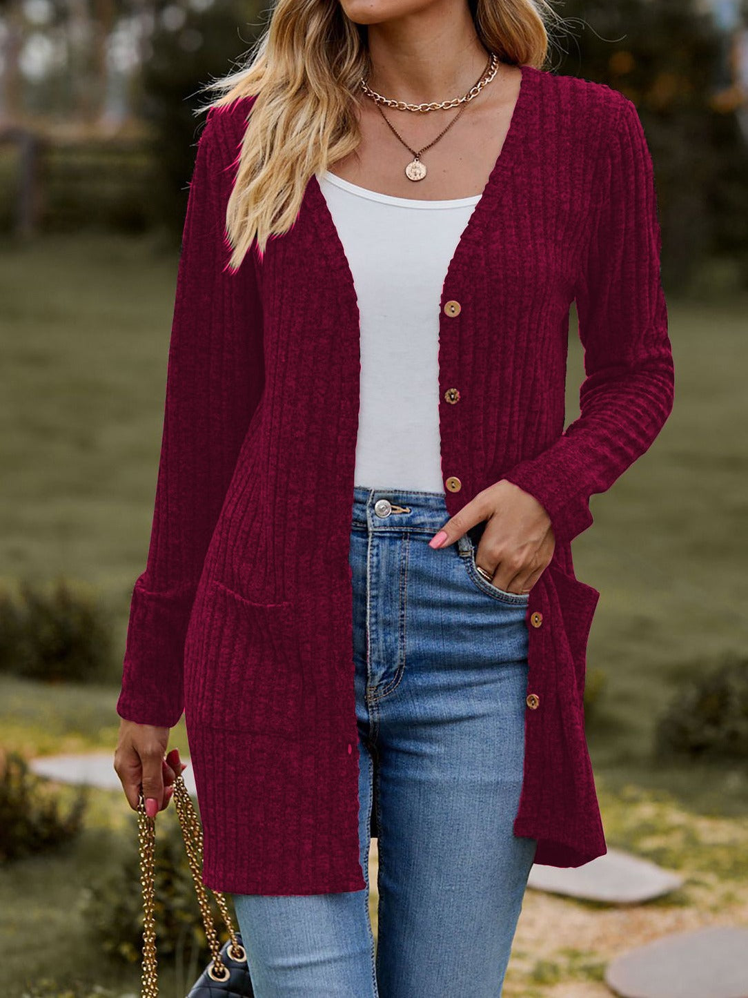 Damen Strickjacke mit elegantem Rippenmuster und praktischen Taschen WW