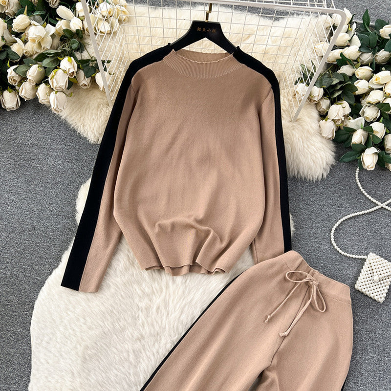 Damen sportliches Lounge-Set mit kontrastierenden Seiteneinsätzen WW