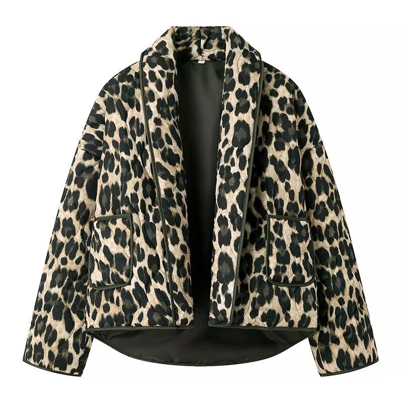 Damen Steppjacke im eleganten Leopardenmuster WW
