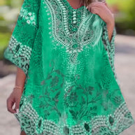 Damen Strandkleid im farbenfrohen Boho-Stil mit verspieltem Design und tiefem V-Ausschnitt WW