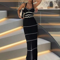 Damen Strick-Maxikleid mit raffinierten Häkelmustern und seitlichem Schlitz WW