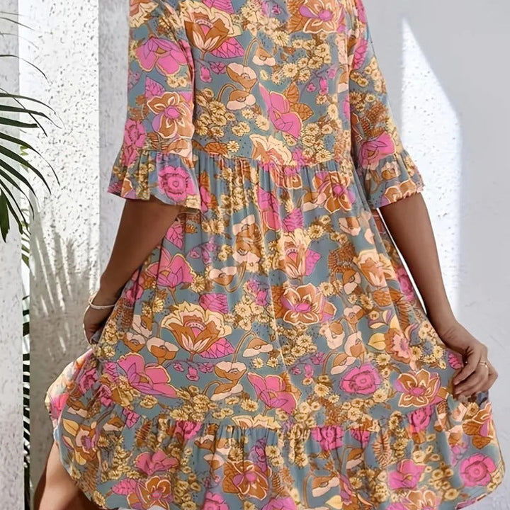 Damen Freizeitkleid mit V-Ausschnitt und fließendem Schnitt W&W Mode