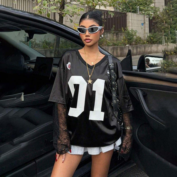 Damen Streetstyle Oversized T-Shirt mit Lace-Ärmeln WW