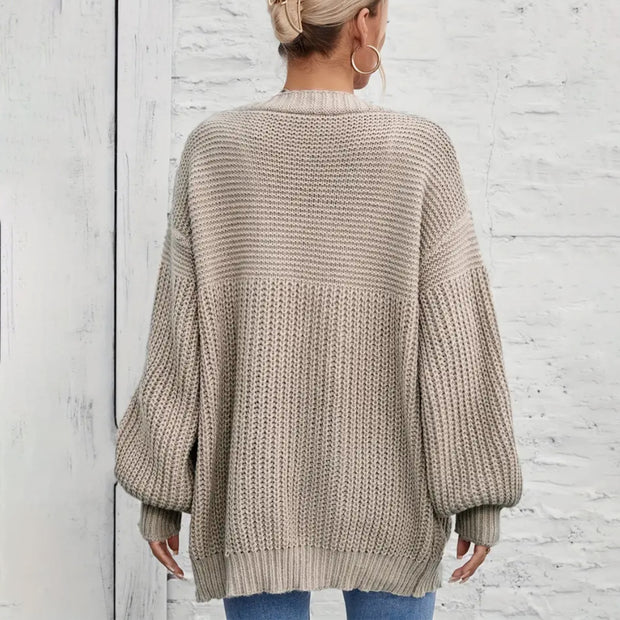 Damen Strickjacke mit oversize Schnitt und tiefem V-Ausschnitt WW