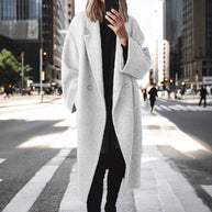 Damen Oversized Wollmantel mit eleganter Schnittführung und dezenten Druckknöpfen WW