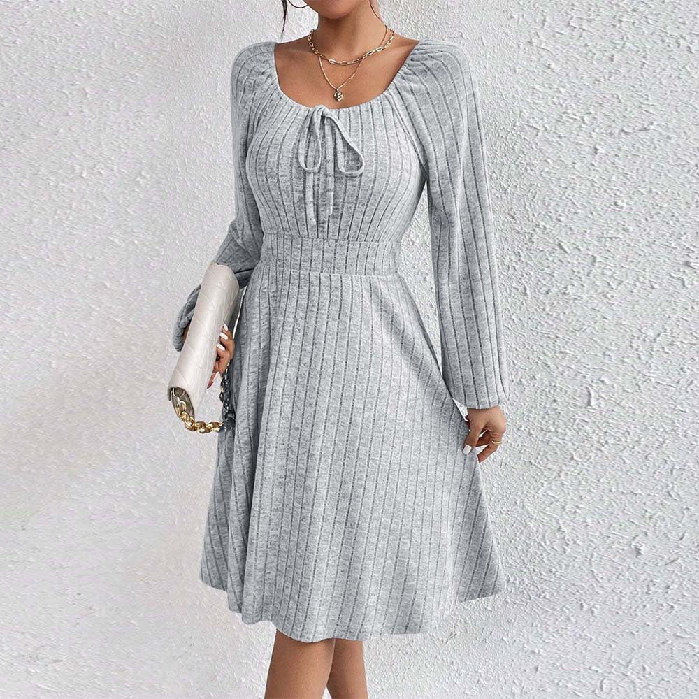 Damen Midi-Kleid mit elastischem Material und modischer Raffung W&W Mode