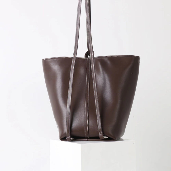 W&W Mode | Stilvolle Robuste Braune Geprägte Brusttasche