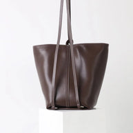WW | Stilvolle Robuste Braune Geprägte Brusttasche