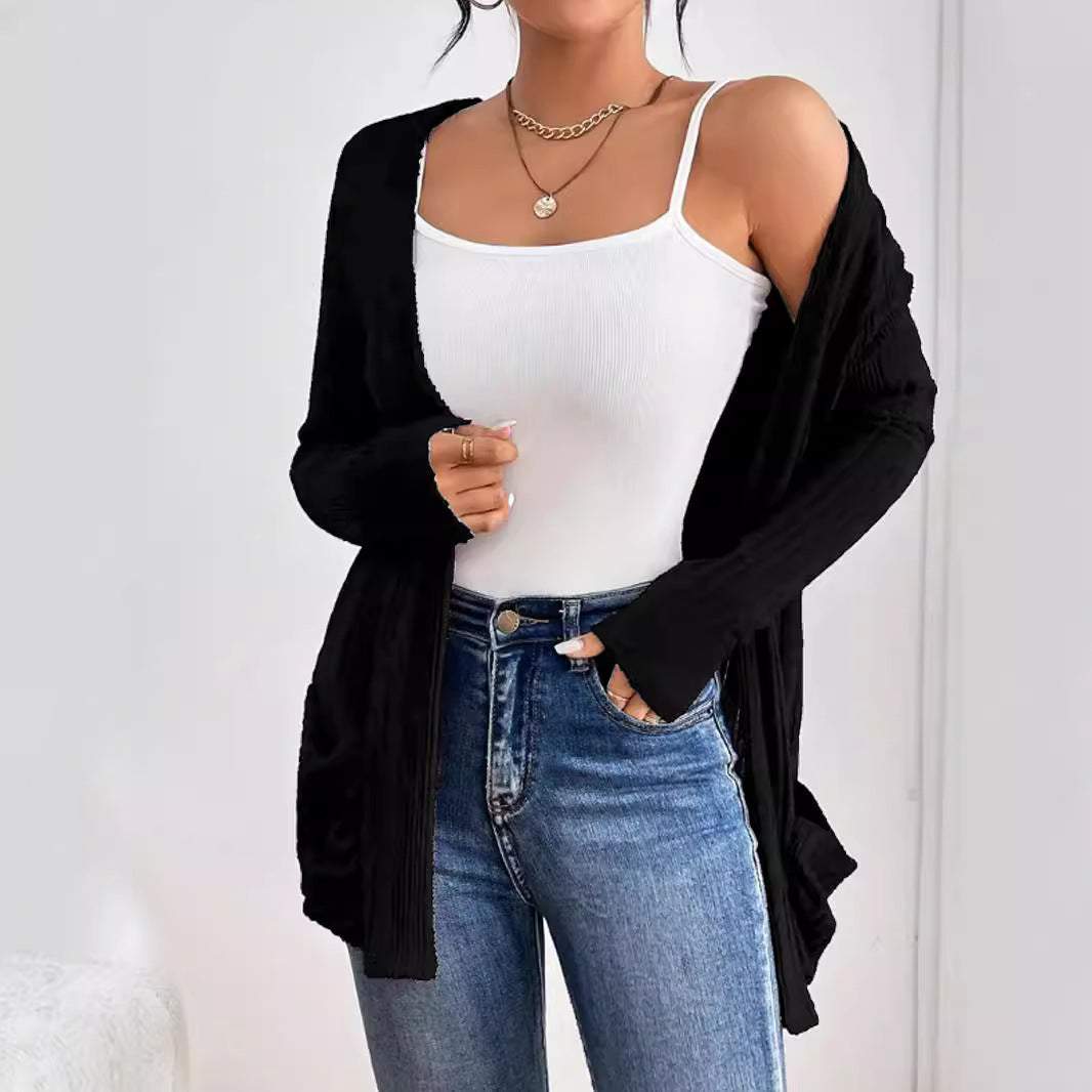 Damen Strickjacke mit raffinierten Rüschen und seitlichen Taschen WW