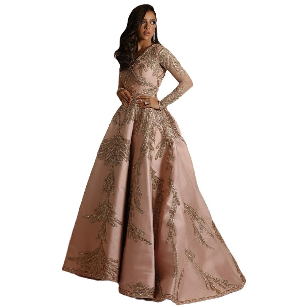 Damen Glamouröses Ballkleid mit feiner Paillettenverzierung und langem Schnitt W&W Mode
