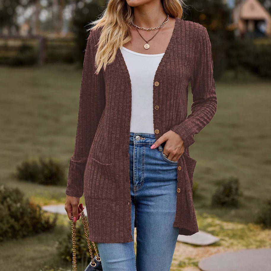 Damen Strickjacke mit V-Ausschnitt und praktischen Taschen WW