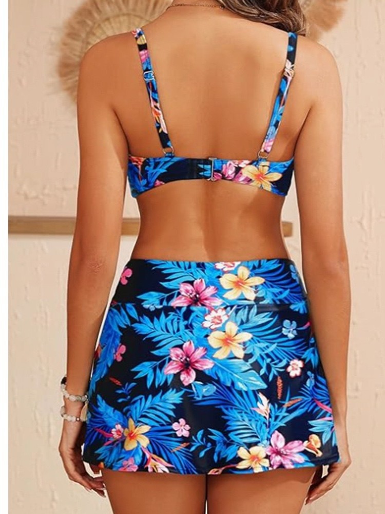 Damen Bikini-Set mit floralem Bustier-Oberteil und modischem Wickelrock WW