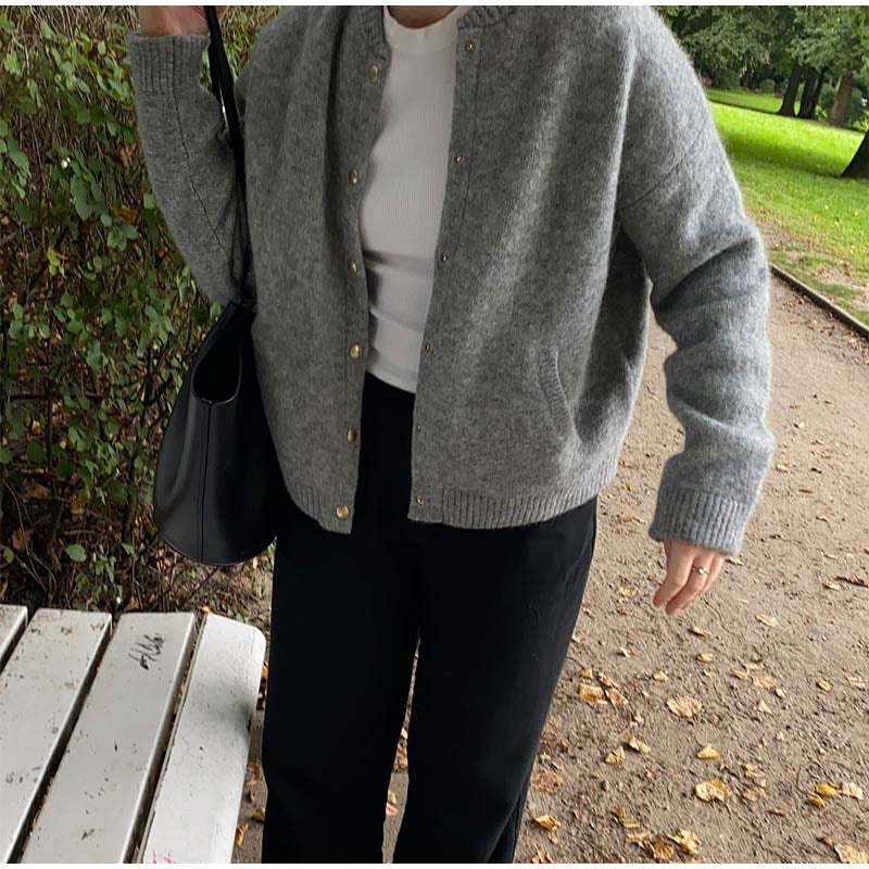 Damen Strickjacke mit knöpfbarem Design und weichem Material WW