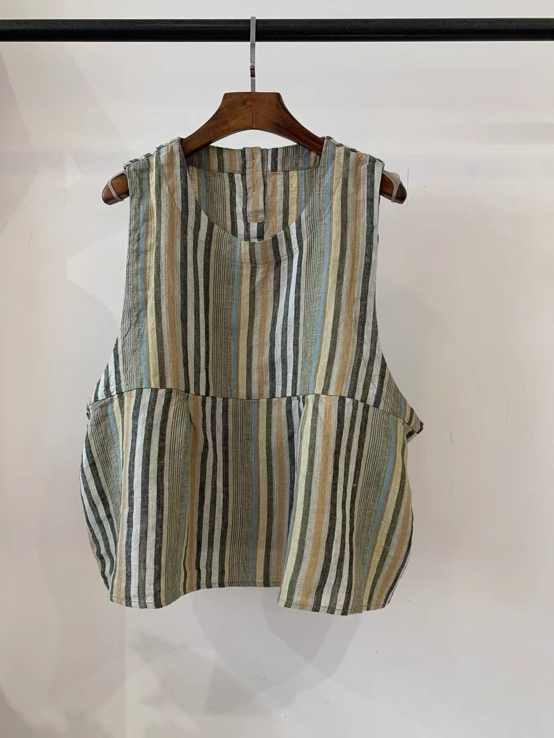 Damen Relaxed Fit Ärmelloses Leinenoberteil mit Seitentaschen WW