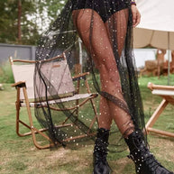 WW | Ruffle hem with high waist made of lace
