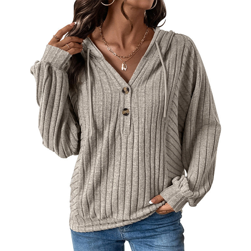 Damen Kapuzensweater mit strukturiertem Rippdesign und eleganten Knopfdetails W&W Mode