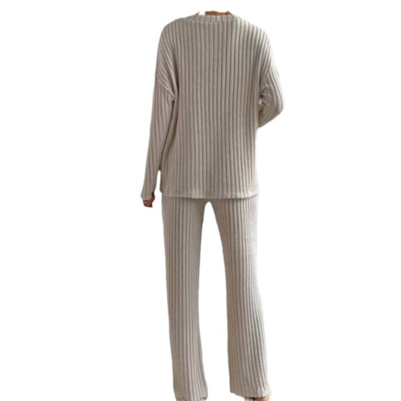 Damen Strickanzug mit modischem V-Ausschnitt und feinem Rippdesign WW